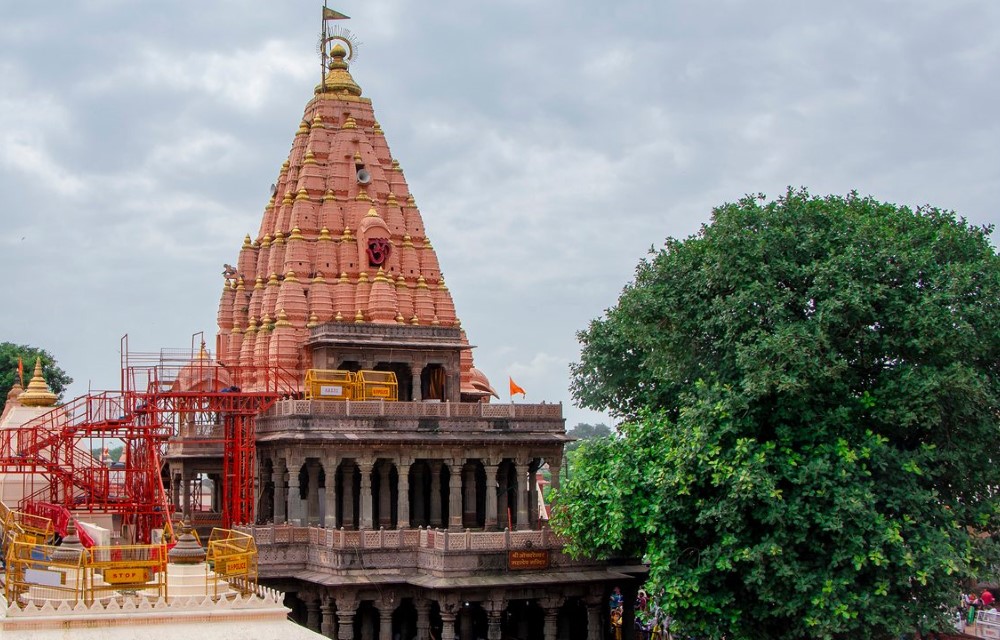 Shree Madhuram at Shri Mahakaleshwar Jyotirlinga Temple 
